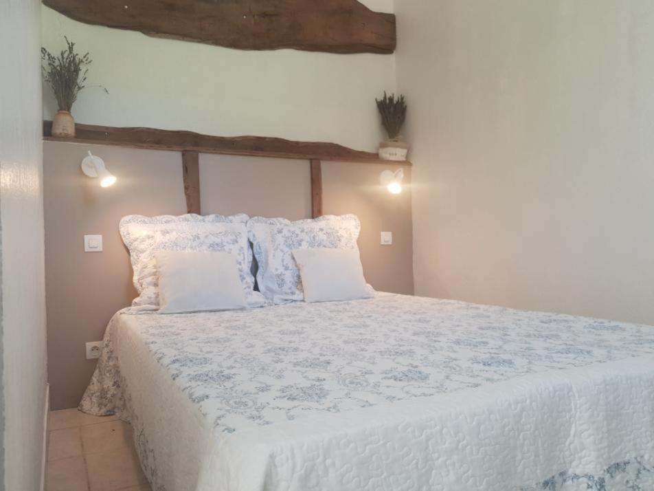 La Ferme De Manon Διαμέρισμα Montferrat  Εξωτερικό φωτογραφία